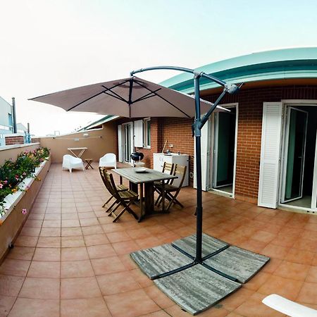 Ferienwohnung Tra Mare E Centro Citta! Livorno Exterior foto