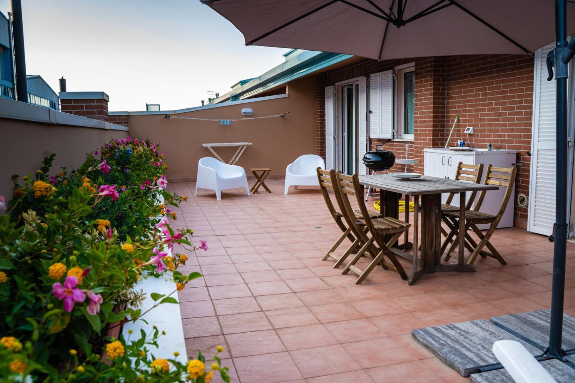 Ferienwohnung Tra Mare E Centro Citta! Livorno Exterior foto